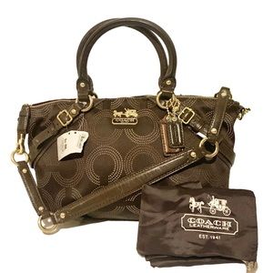COACH 15935 MAHOGANY MADISON SIGNATURE LOGO DOT OP ART SOPHIA MSRP $298  Approx.